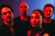 Elaha Soroor & Kefaya