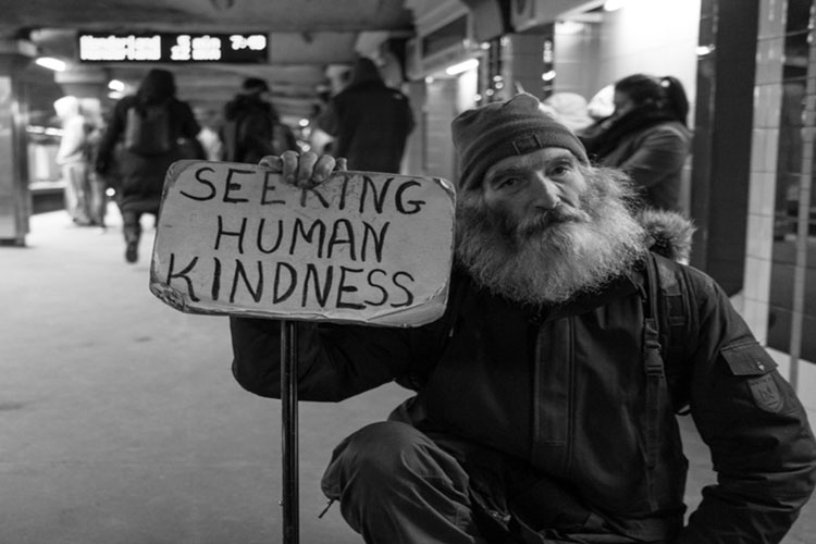 Tenx9: The Kindness of Strangers